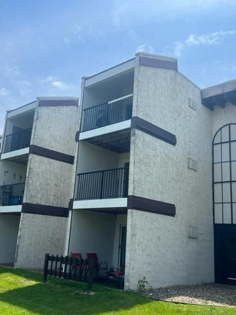 12866 Nicollet Ave S Unit 302, Burnsville, MN 55337 - photo 2