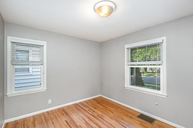 3101 Texas Ave S, Saint Louis Park, MN 55426 - spare room featuring baseboards and light wood-style floors