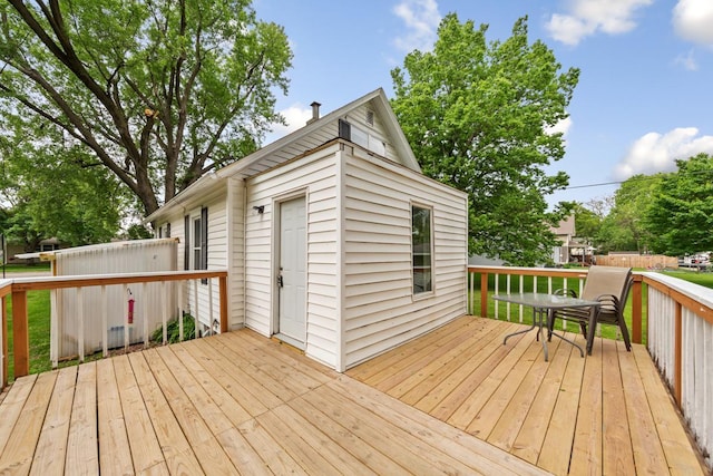 1039 9th Ave SW, Faribault, MN 55021 - view of wooden terrace