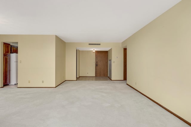 7200 York Ave S Unit 608, Edina, MN 55435 - empty room featuring light colored carpet and baseboards