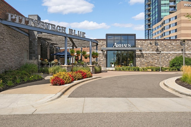 7200 York Ave S Unit 608, Edina, MN 55435 - view of building exterior