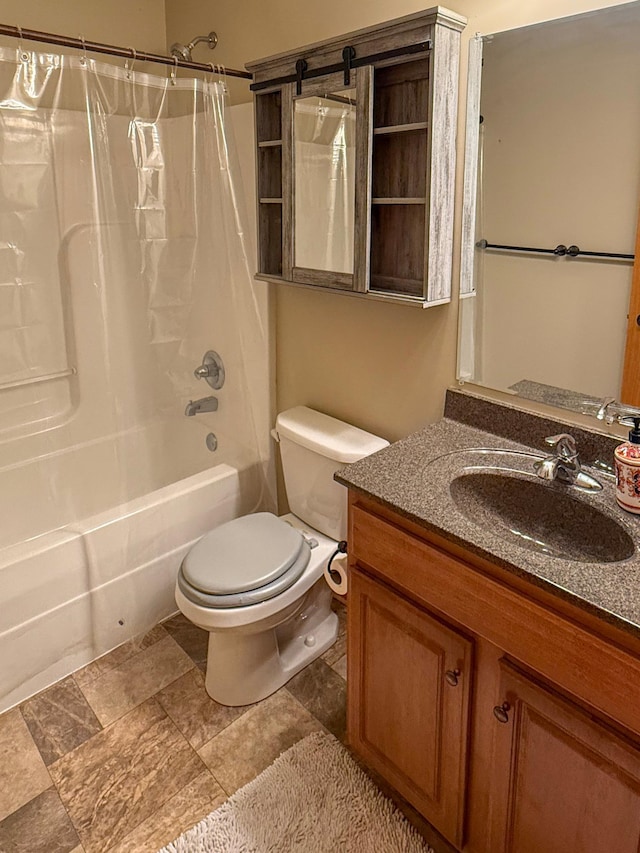 922 Whiskey Rd NW, Isanti, MN 55040 - bathroom featuring shower / tub combo with curtain, vanity, and toilet