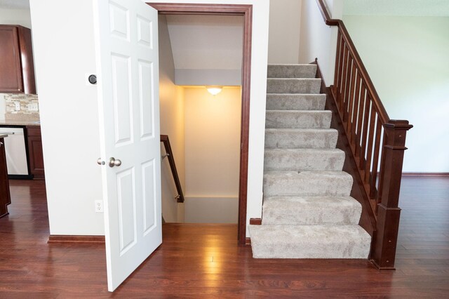 9896 Pincherry Ln, Eden Prairie, MN 55347 - photo 22