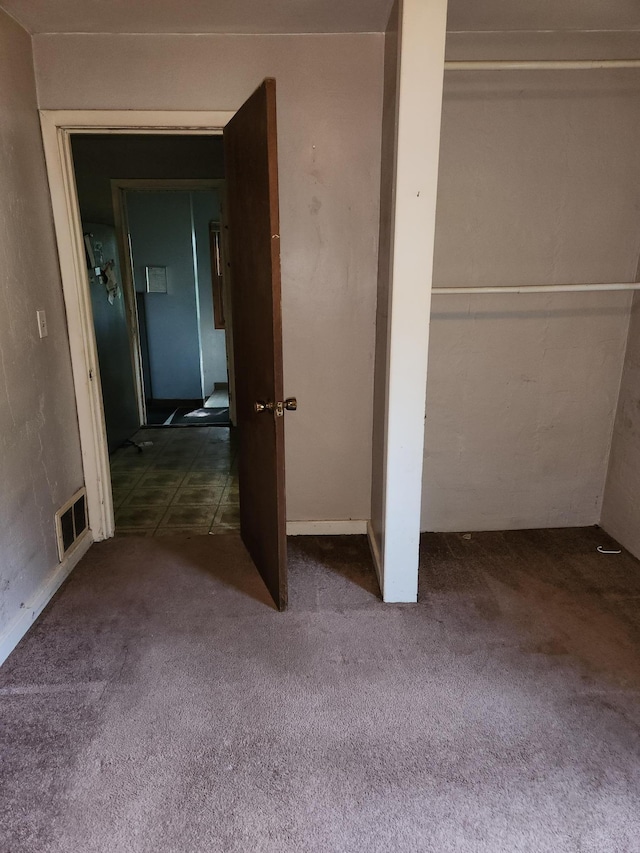 1816 Malvern St, Lauderdale, MN 55113 - unfurnished bedroom featuring carpet floors