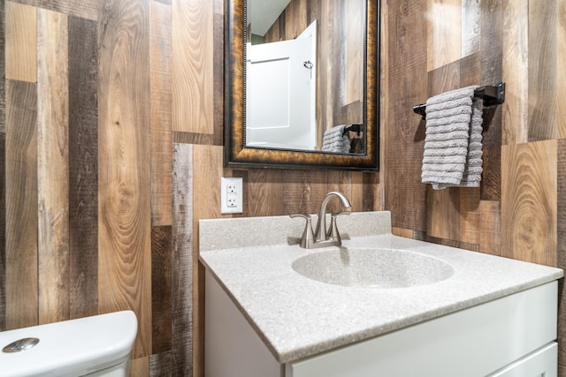 701 Mill St, Fertile, MN 56540 - bathroom featuring vanity and toilet