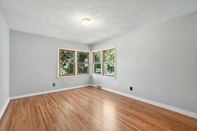 1300 Xerxes Ave N, Minneapolis, MN 55411 - photo 26