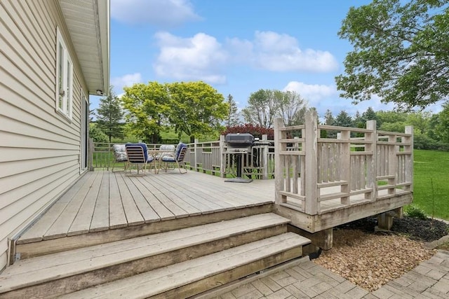 3114 Canyon Cir, Chaska, MN 55318 - wooden deck with area for grilling