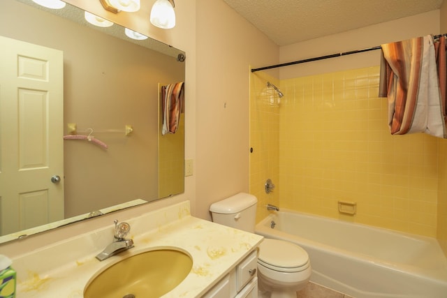 2051 Carriage Dr SW Unit 2051E, Rochester, MN 55902 - full bathroom featuring vanity, a textured ceiling, and washtub / shower combination
