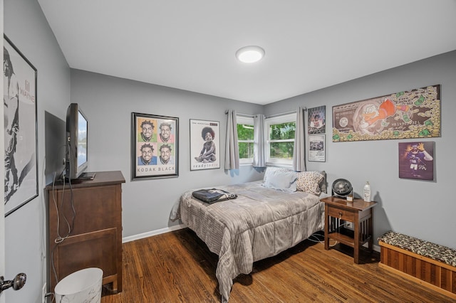 179 County Road F W, Shoreview, MN 55126 - bedroom with wood finished floors and baseboards