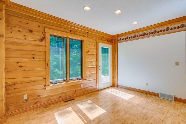 278 Vanity Dr, Shelby Twp, WI 54658 - spare room featuring recessed lighting, wood finished floors, and baseboards