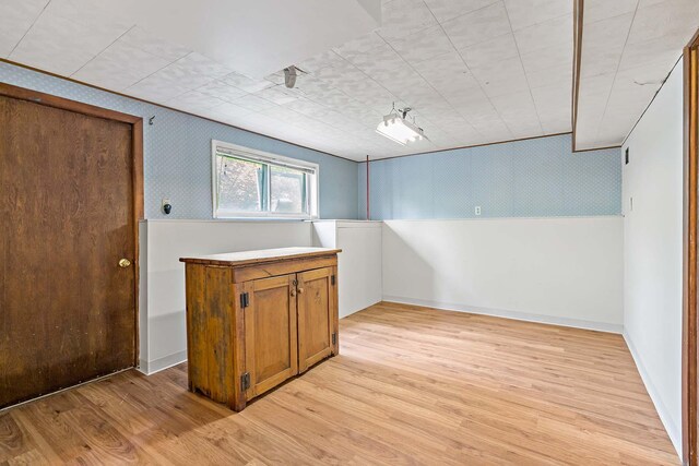 3671 Robinwood Ter, Minnetonka, MN 55305 - below grade area with light wood-style floors