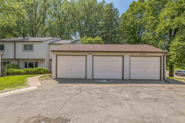 1544 Aspen Dr, Eagan, MN 55122 - photo 30