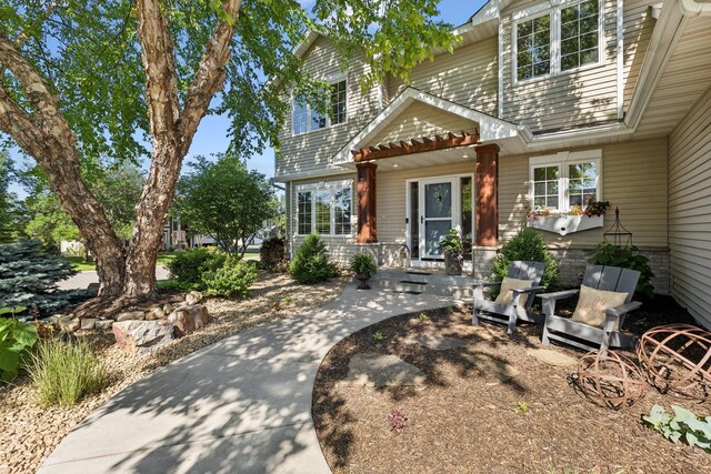 14057 Flintwood Ct, Apple Valley, MN 55124 - view of front of house