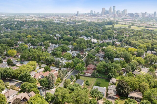 2421 Laurel Ave, Minneapolis, MN 55405 - photo 25