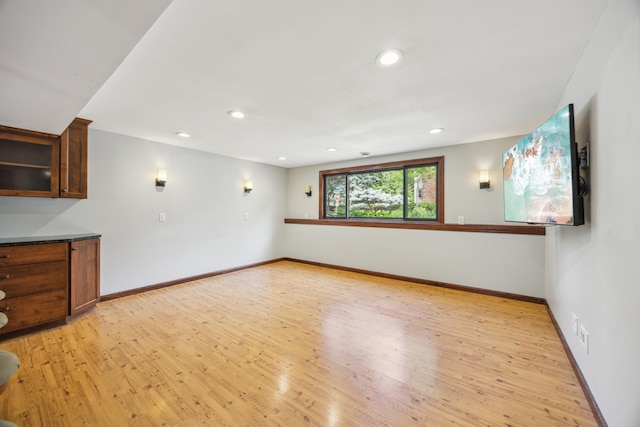 2421 Laurel Ave, Minneapolis, MN 55405 - photo 7