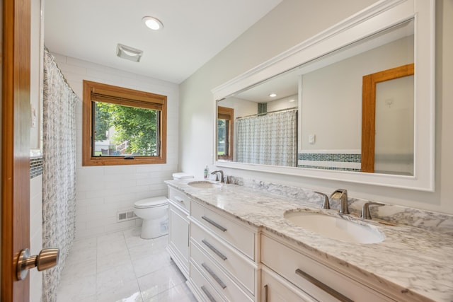 2421 Laurel Ave, Minneapolis, MN 55405 - photo 16