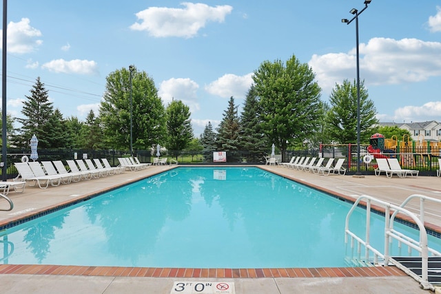 15040 Farnham Ave N, Hugo, MN 55038 - community pool featuring a patio