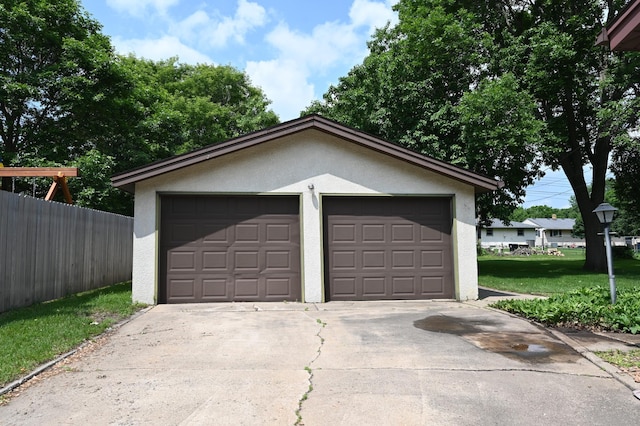 952 Fuller St S, Shakopee, MN 55379 - view of detached garage