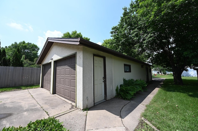952 Fuller St S, Shakopee, MN 55379 - view of detached garage