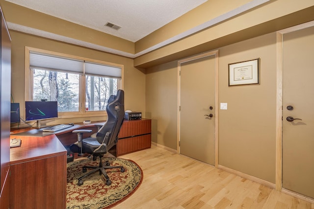 11338 Hawk High Ct, Eden Prairie, MN 55347 - photo 63