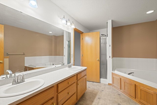 1663 County Road D E, Maplewood, MN 55109 - photo 21