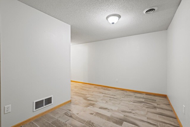 1663 County Road D E, Maplewood, MN 55109 - photo 28