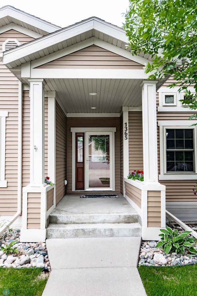 1365 Highpointe Dr N, Fargo, ND 58102 - doorway to property