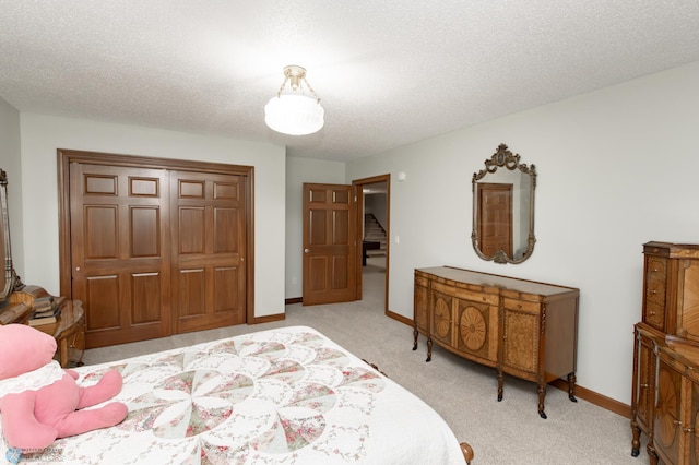1365 Highpointe Dr N, Fargo, ND 58102 - bedroom with carpet flooring and a closet