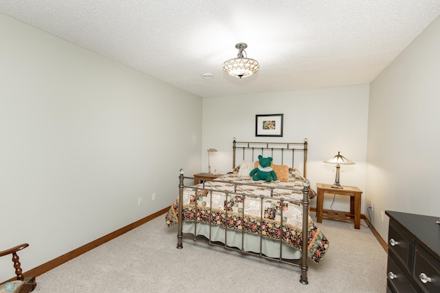 1365 Highpointe Dr N, Fargo, ND 58102 - bedroom featuring light colored carpet and baseboards
