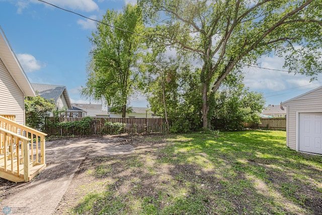 1814 5th St N, Fargo, ND 58102 - view of yard featuring a patio