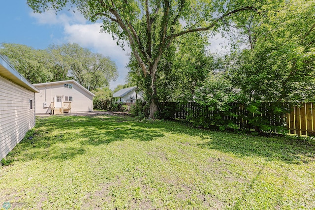 1814 5th St N, Fargo, ND 58102 - view of yard featuring entry steps