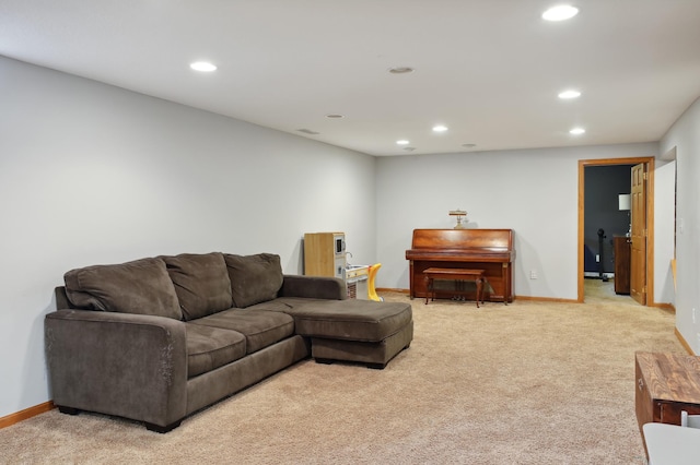 1412 10th Ave W, Shakopee, MN 55379 - living area featuring recessed lighting, light carpet, and baseboards