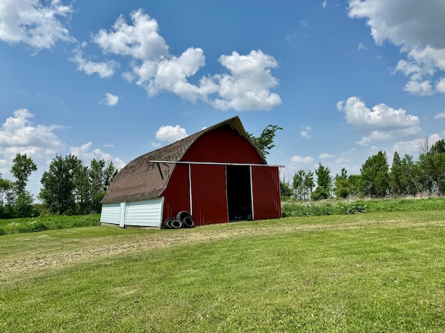 31083 County Road 4, Badger, MN 56714 - view of barn featuring a lawn