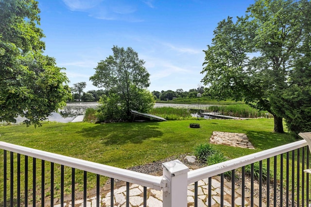 505 Superior Ave, Crosby, MN 56441 - view of green lawn featuring a water view