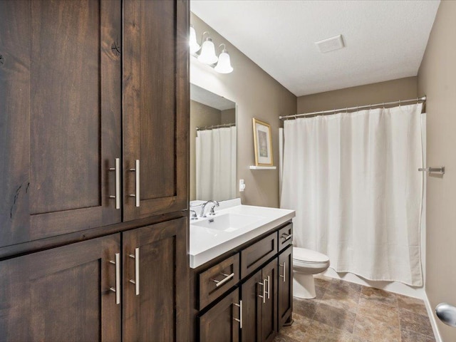 9308 Viking St, Brainerd, MN 56401 - full bath featuring vanity and toilet