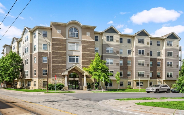 4824 53rd St Unit 504, Minneapolis, MN 55417 - photo 2
