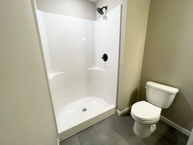 4818 163rd St N, Hugo, MN 55038 - full bathroom with a shower stall, toilet, and baseboards