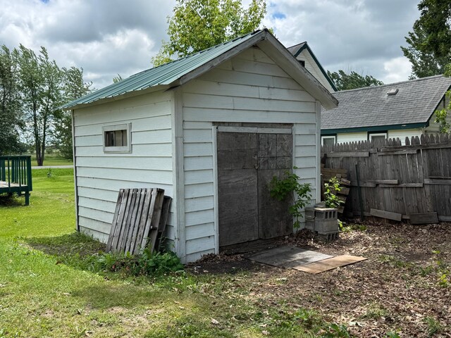 109 Lokken Ave, Badger, MN 56714 - photo 4