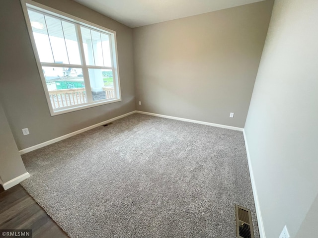 16290 Fairoaks Ave N, Hugo, MN 55038 - spare room featuring baseboards