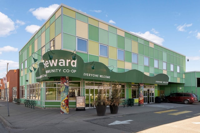 2916 26th St, Minneapolis, MN 55406 - view of commercial location