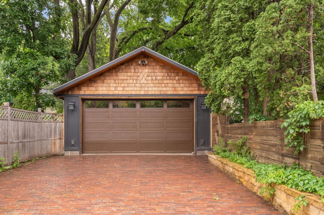 2916 26th St, Minneapolis, MN 55406 - view of detached garage