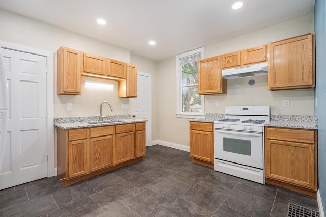1053 Lawson Ave E, Saint Paul, MN 55106 - photo 10