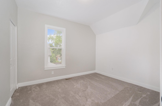1053 Lawson Ave E, Saint Paul, MN 55106 - photo 16