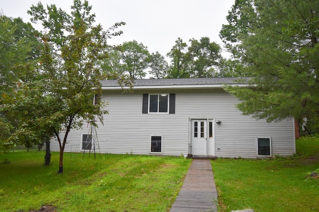 30400 Spruce Dr, Breezy Point, MN 56472 - back of property featuring a yard