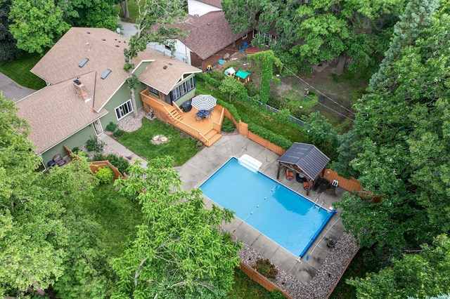 8409 Knollwood Dr, Mounds View, MN 55112 - aerial view of a pool