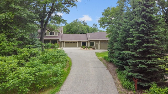 11960 Albavar Path, Inver Grove Heights, MN 55077 - view of front of home featuring a garage and asphalt driveway