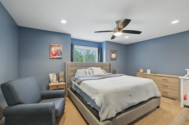360 117th Ave NW, Coon Rapids, MN 55448 - bedroom featuring light carpet, a ceiling fan, and recessed lighting