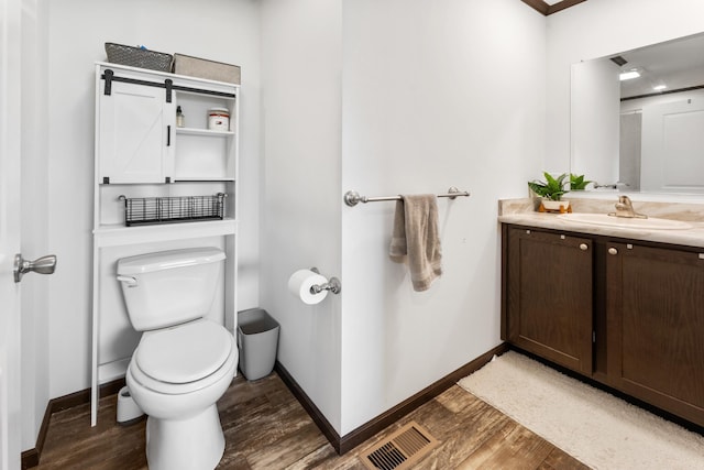 16536 Hook Cir, Pokegama Twp, MN 55030 - bathroom with wood finished floors and vanity