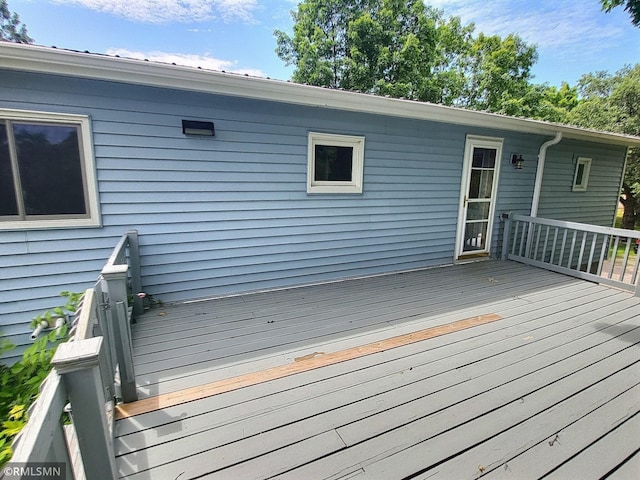 318 Alder Rd, Lynden Twp, MN 55382 - view of deck