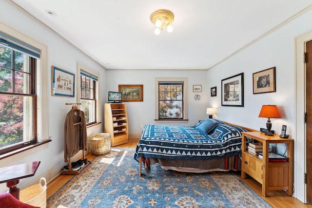 1913 River Pkwy, Minneapolis, MN 55414 - bedroom with wood finished floors and baseboards